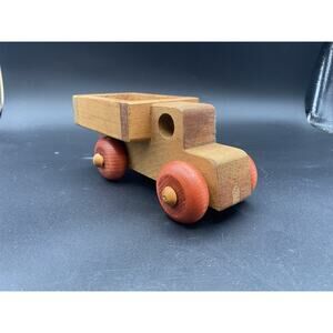 The Montgomery Schoolhouse Inc Vermont Toy Truck Wooden Wheels Turn Freely